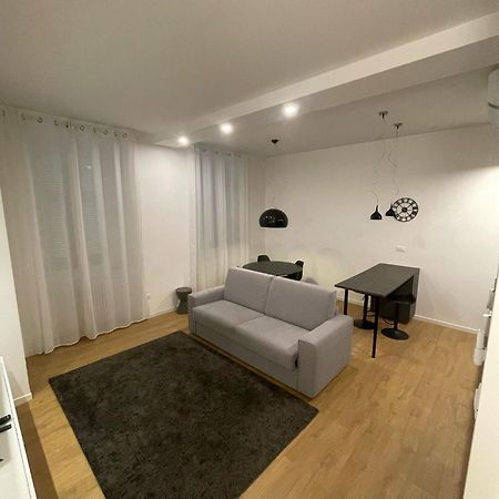 Trieste Centrale Luxury Apartament In Stile Moderno ภายนอก รูปภาพ